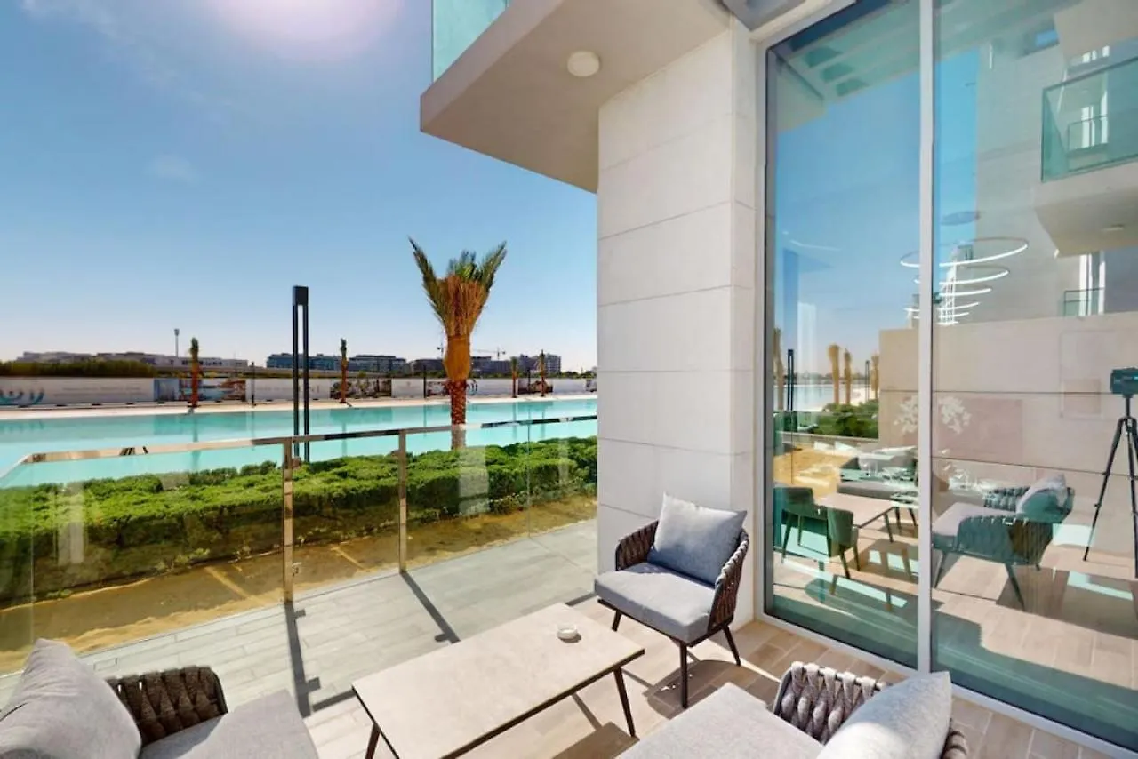Residences 21- Classy Two Bedroom Dubai